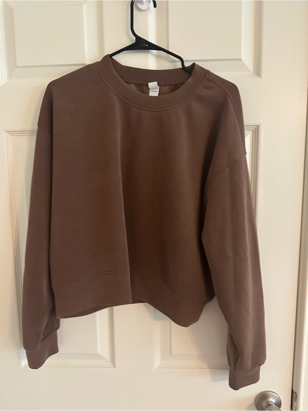 ODODOS Soft Long Sleeve Cropped Sweatshirt Oversized Crew Neck Pullover Crop Top